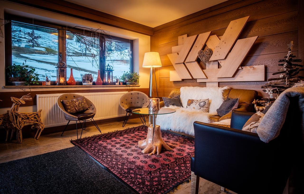 Hotel-Pension Schattberg Заалбах-Хинтерглем Екстериор снимка