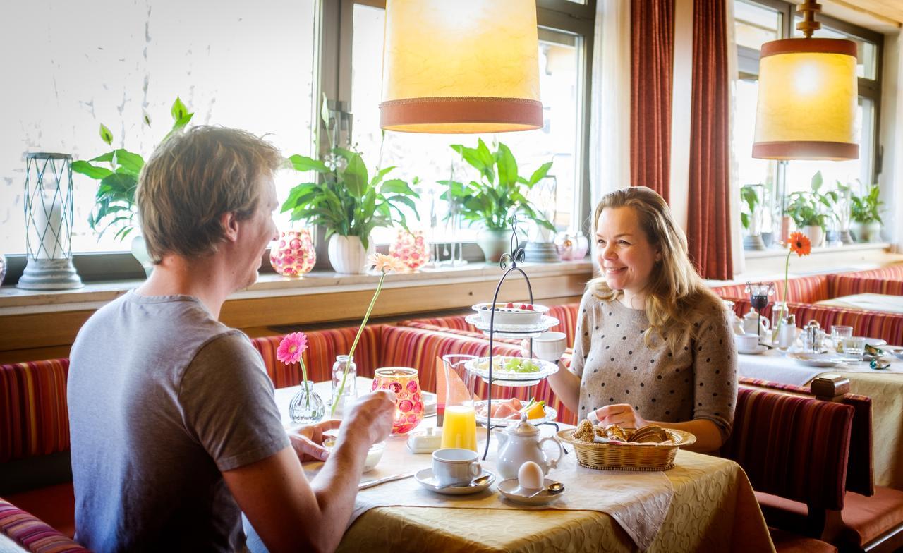 Hotel-Pension Schattberg Заалбах-Хинтерглем Екстериор снимка